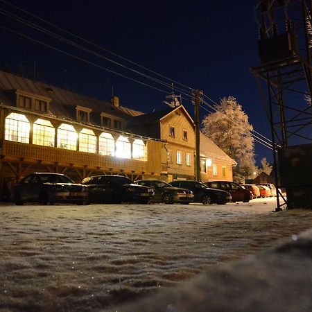ホテル Horska Bouda Cihalka Olesnice v Orlickych horach エクステリア 写真
